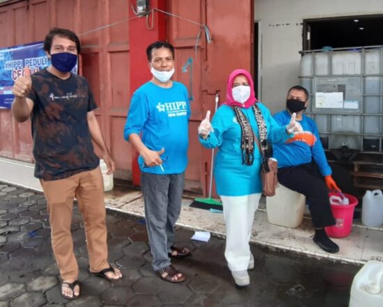 DPD HIPPI BANTEN Bagi Bagi Masker cegah debu Anak Gunung krakatau